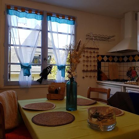 Herm'S Petite Maison Atypique Et Cour Privative - Avenue Du Marche - Ideal Couple Ou Jeunes Parents كابورغ المظهر الخارجي الصورة