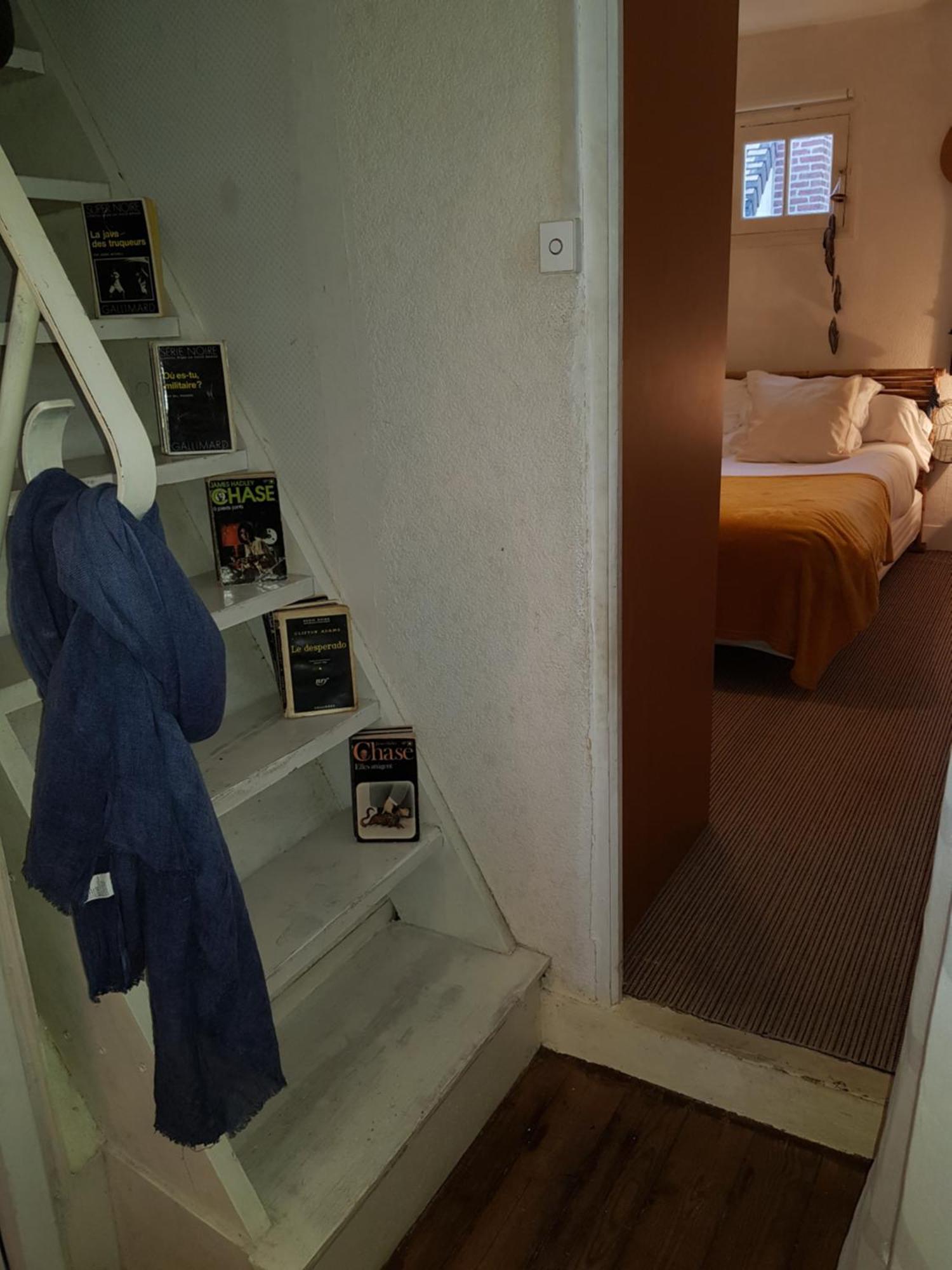 Herm'S Petite Maison Atypique Et Cour Privative - Avenue Du Marche - Ideal Couple Ou Jeunes Parents كابورغ المظهر الخارجي الصورة